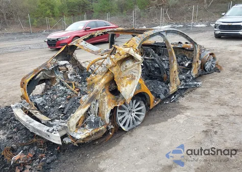 2016 Mercedes-Benz S 550 from USA, damaged, VIN WDDUG8CB9GA259136